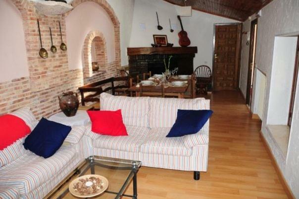 La Huerta Del Rivero San Esteban De Gormaz Exterior foto